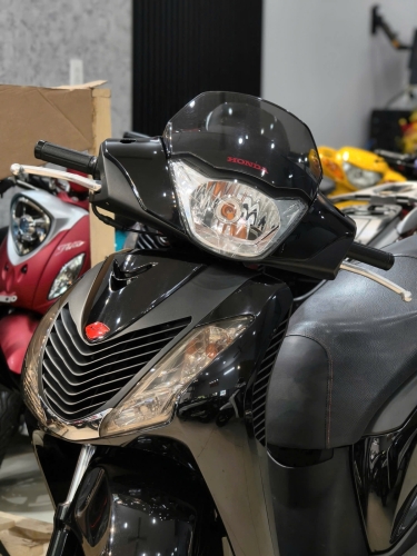em Sh150i nhập Ý số máy 109 đăng ký 2012