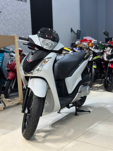 #HondaSh150i nhập Ý đầu máy 106 đăng ký lần đầu 2011
