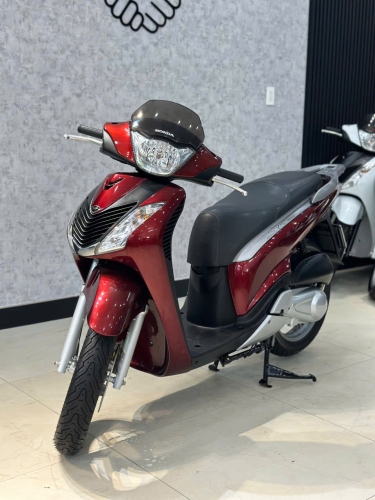 Honda Sh150i nhập Italia , số máy 106 , 1 đời chủ mua thùng 2011 